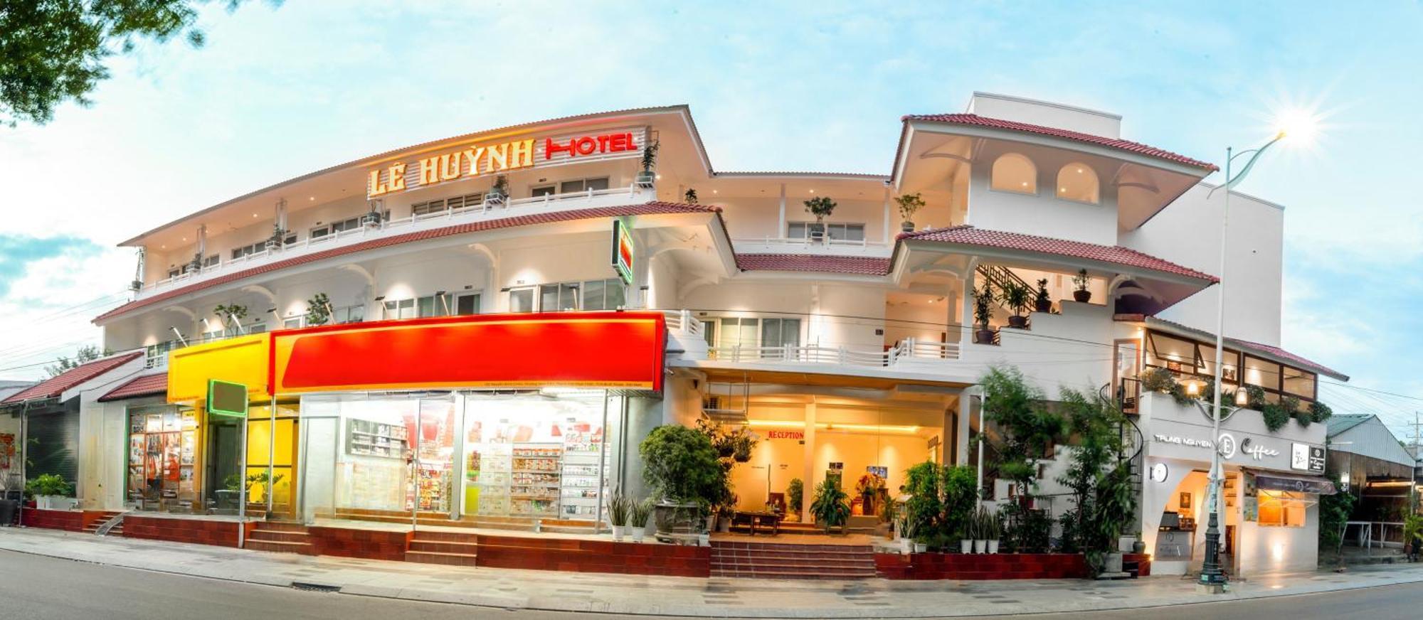 Le Huynh Mui Ne Hotel Exterior photo