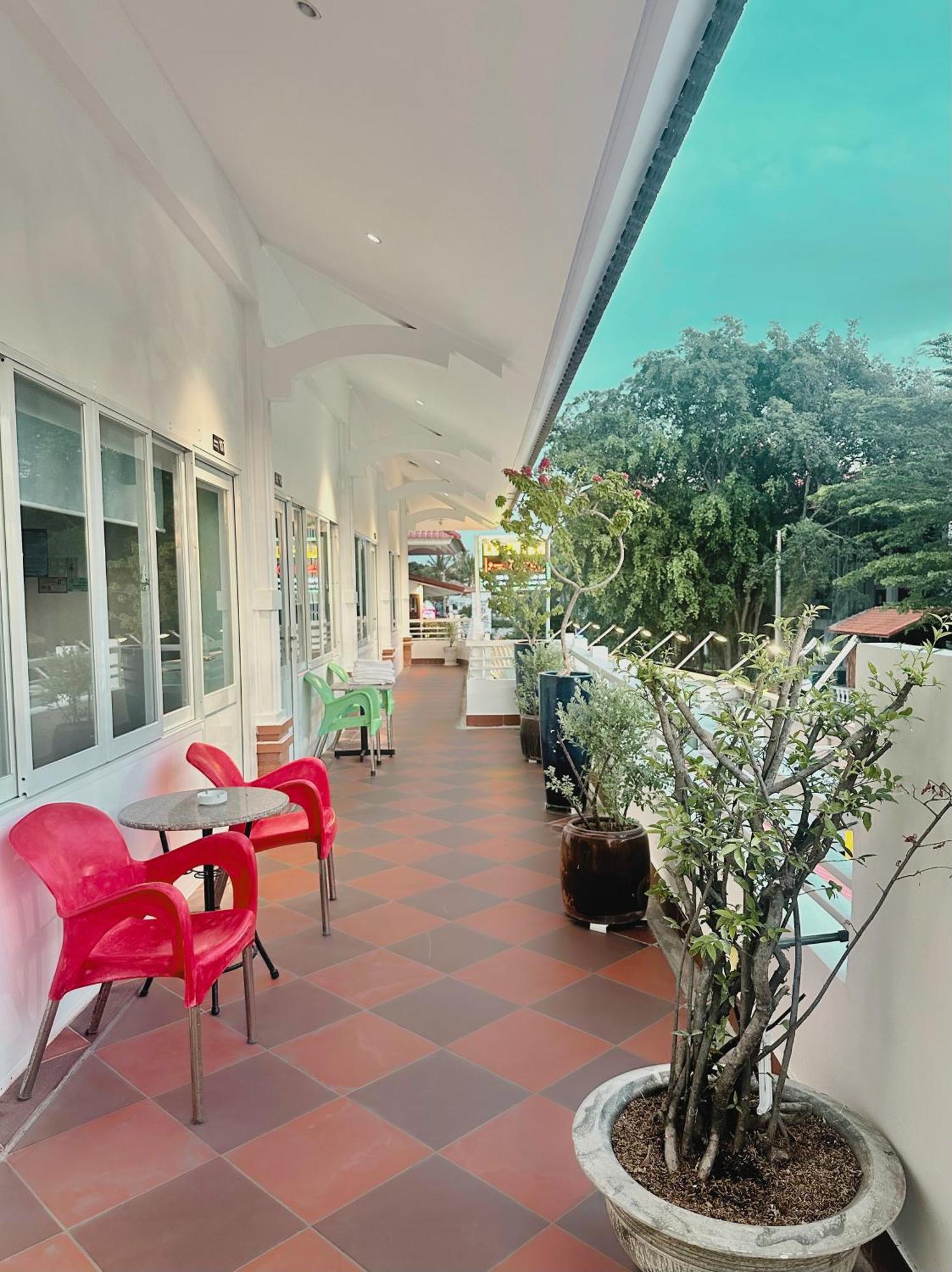 Le Huynh Mui Ne Hotel Exterior photo