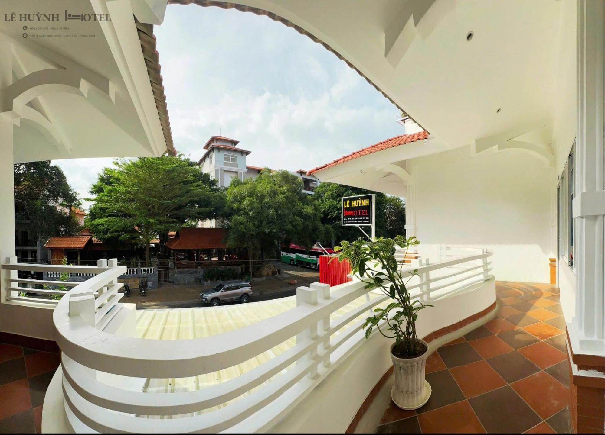 Le Huynh Mui Ne Hotel Exterior photo